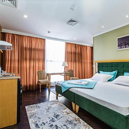 Shera Park Boutique Hotel Ałma Ata Zewnętrze zdjęcie